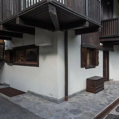 Joivy Idyllic Flat For 7 With Free Parking Close To Ski Lift クールマイユール