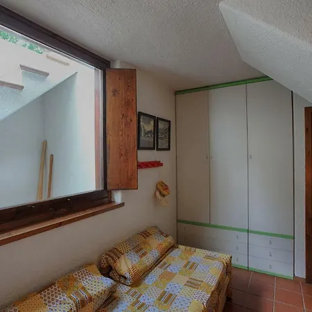 Joivy Idyllic Flat For 7 With Free Parking Close To Ski Lift Апартаменты *